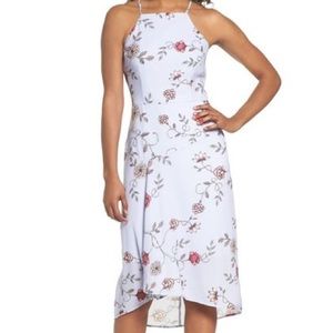 CHELSEA 28. SIZE 0. PUPRLE MID LENGTH DRESS